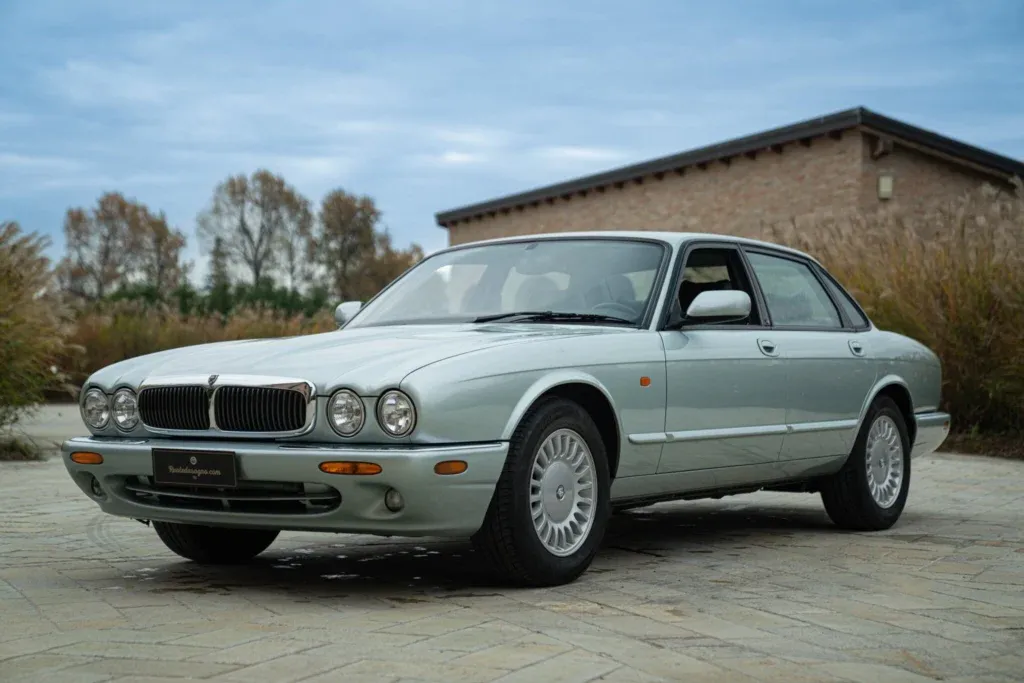 Jaguar XJ8 for sale | 1997 JAGUAR XJ8 3.2 - Image 16