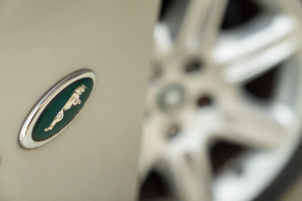 Jaguar XK8 for sale | 2000 JAGUAR XK8 SPIDER - Image 12