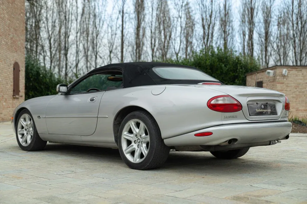 Jaguar XK8 for sale | 2000 JAGUAR XK8 SPIDER - Image 7