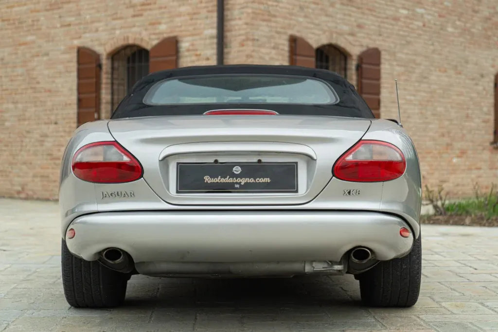 Jaguar XK8 for sale | 2000 JAGUAR XK8 SPIDER - Image 9