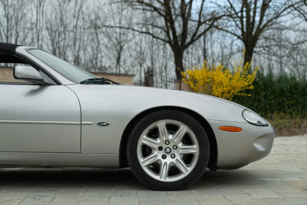 Jaguar XK8 for sale | 2000 JAGUAR XK8 SPIDER - Image 28