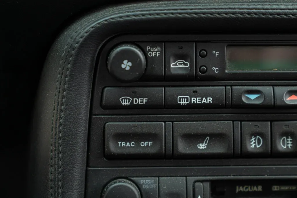 Jaguar XK8 for sale | 2000 JAGUAR XK8 SPIDER - Image 66