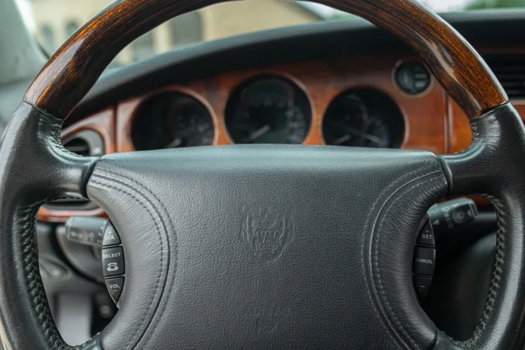 Jaguar XK8 for sale | 2000 JAGUAR XK8 SPIDER - Image 67