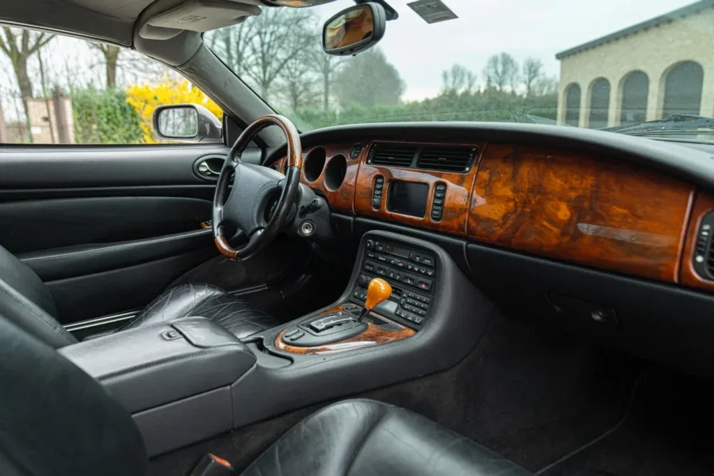 Jaguar XK8 for sale | 2000 JAGUAR XK8 SPIDER - Image 42