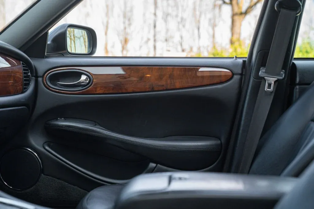 Jaguar XJ8 for sale | 1997 JAGUAR XJ8 3.2 EXECUTIVE - Image 37