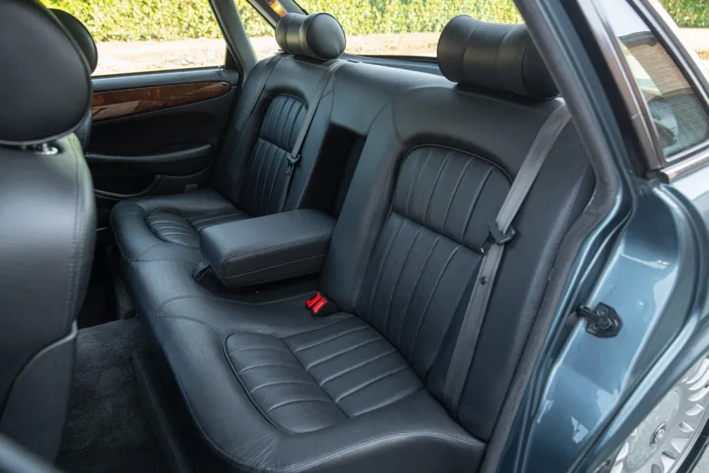 Jaguar XJ8 for sale | 1997 JAGUAR XJ8 3.2 EXECUTIVE - Image 32