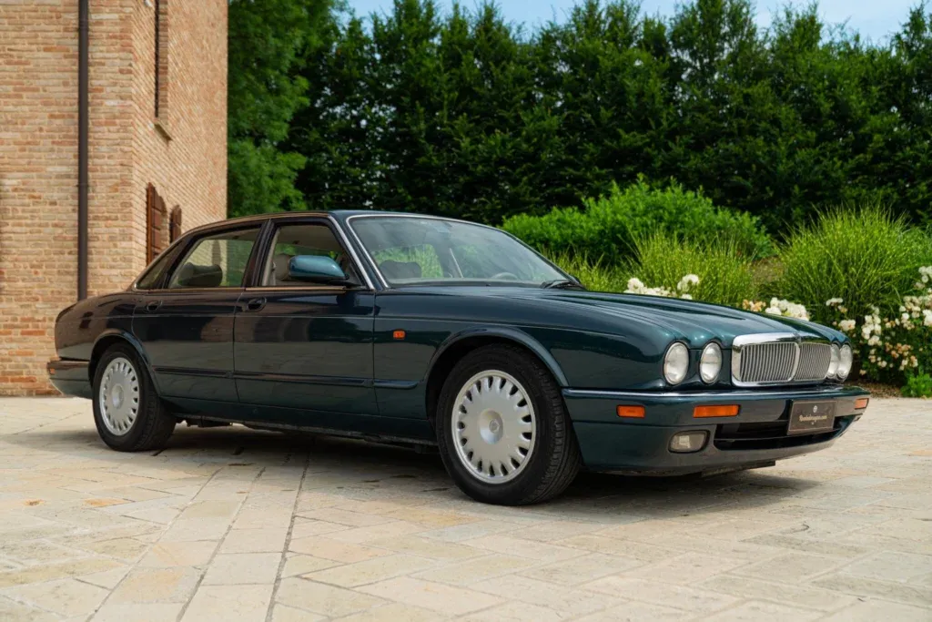 Jaguar XJ for sale | 1995 JAGUAR XJ6 3.2 MANUALE - Image 2
