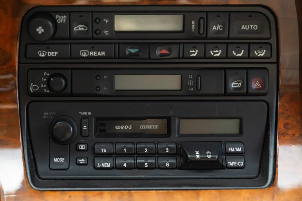 Jaguar XJ for sale | 1995 JAGUAR XJ6 3.2 MANUALE - Image 34