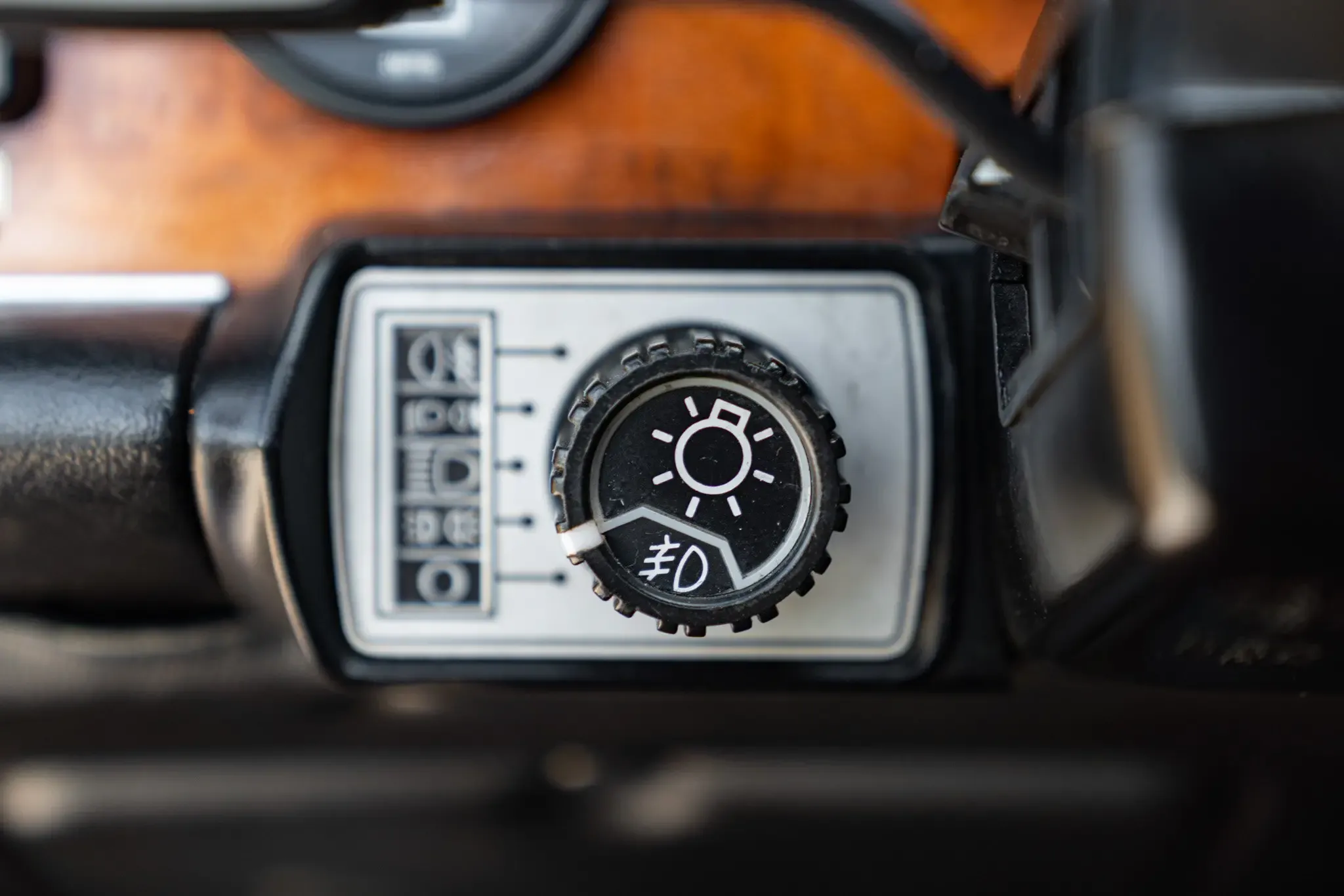 Jaguar XJ6 for sale | 1981 JAGUAR XJ6 4.2 MANUALE - Image 43