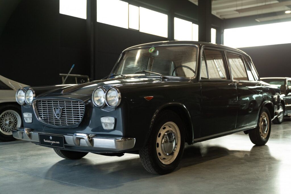 Lancia Flavia for sale | 1967 LANCIA FLAVIA 1500 BERLINA - Image 2