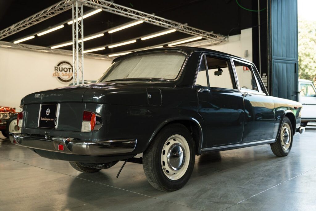 Lancia Flavia for sale | 1967 LANCIA FLAVIA 1500 BERLINA - Image 6