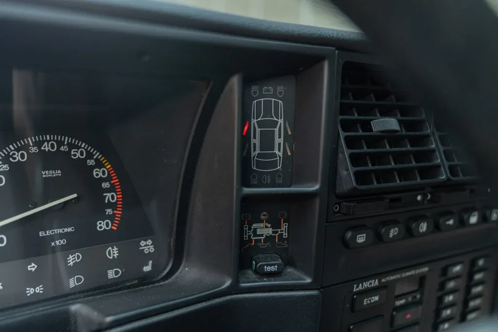 Lancia Thema for sale | 1985 LANCIA THEMA 6V - Image 18