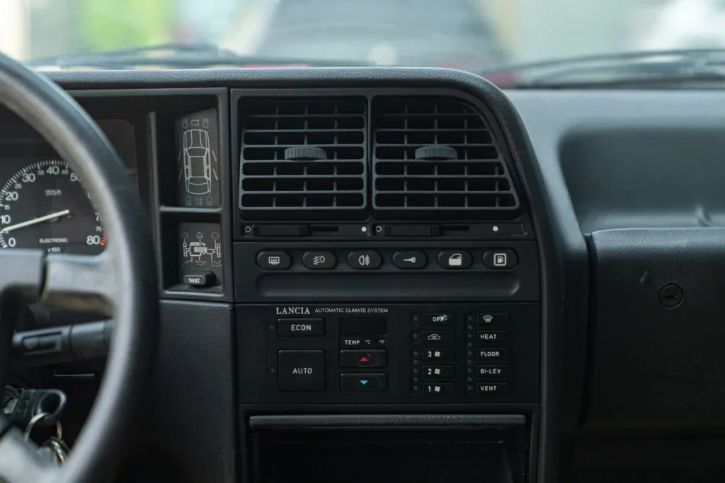 Lancia Thema for sale | 1985 LANCIA THEMA 6V - Image 22