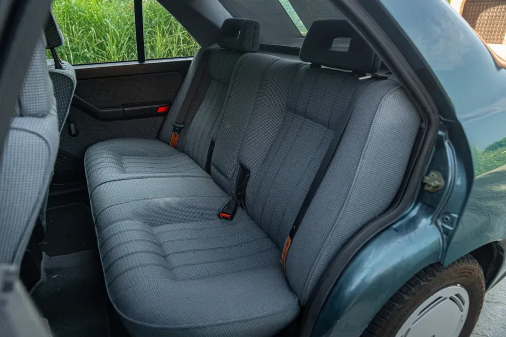 Lancia Dedra for sale | 1990 Lancia Dedra - Image 24