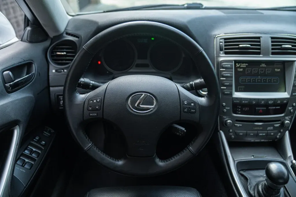 Lexus IS for sale | 2006 LEXUS IS 220 D - Image 36