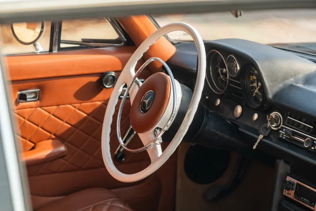 Mercedes-Benz for sale | 1970 MERCED-BENZ 250 CE - Image 19