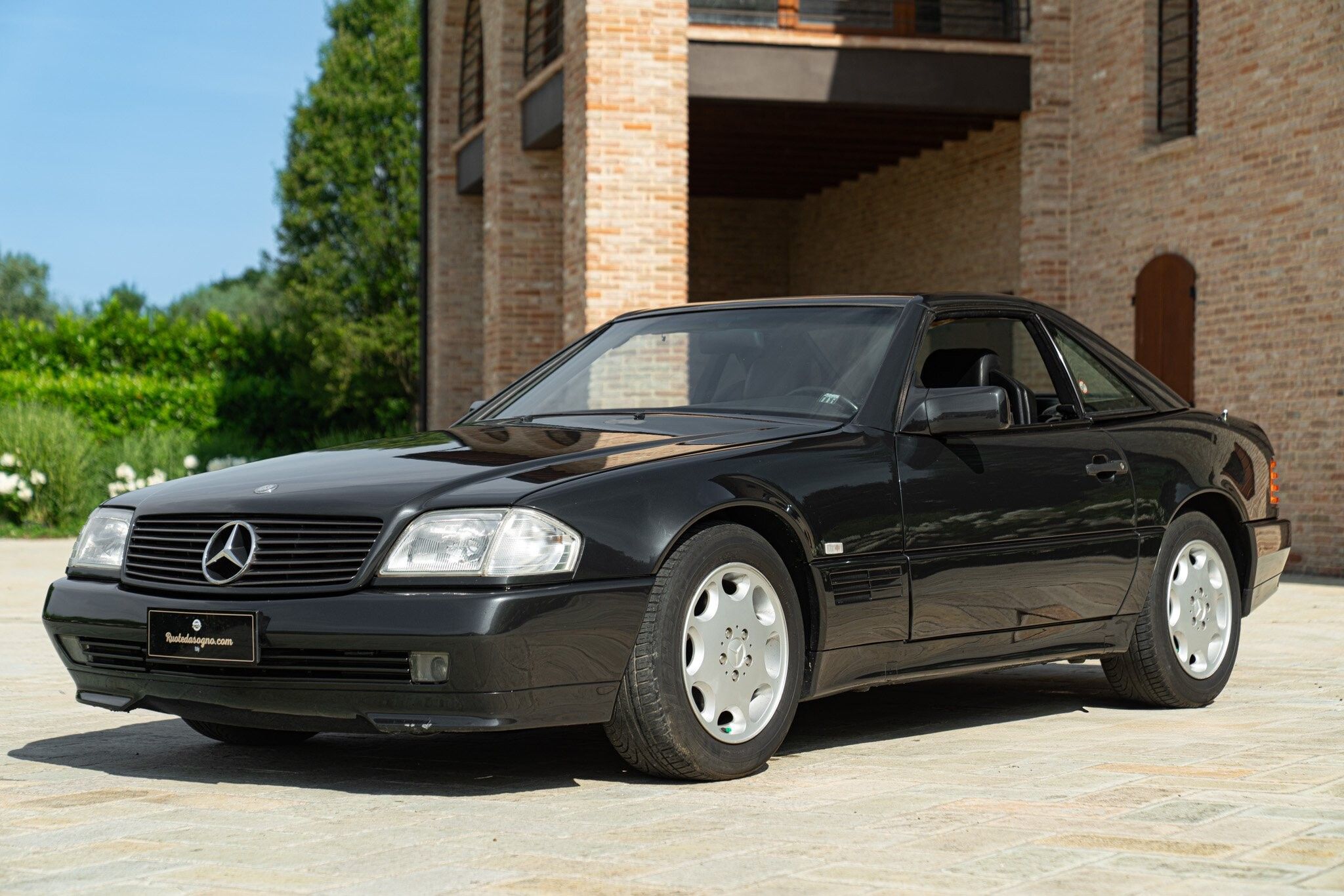 Mercedes-Benz SL for sale | 1990 MERCEDES-BENZ 300 SL - Image 2