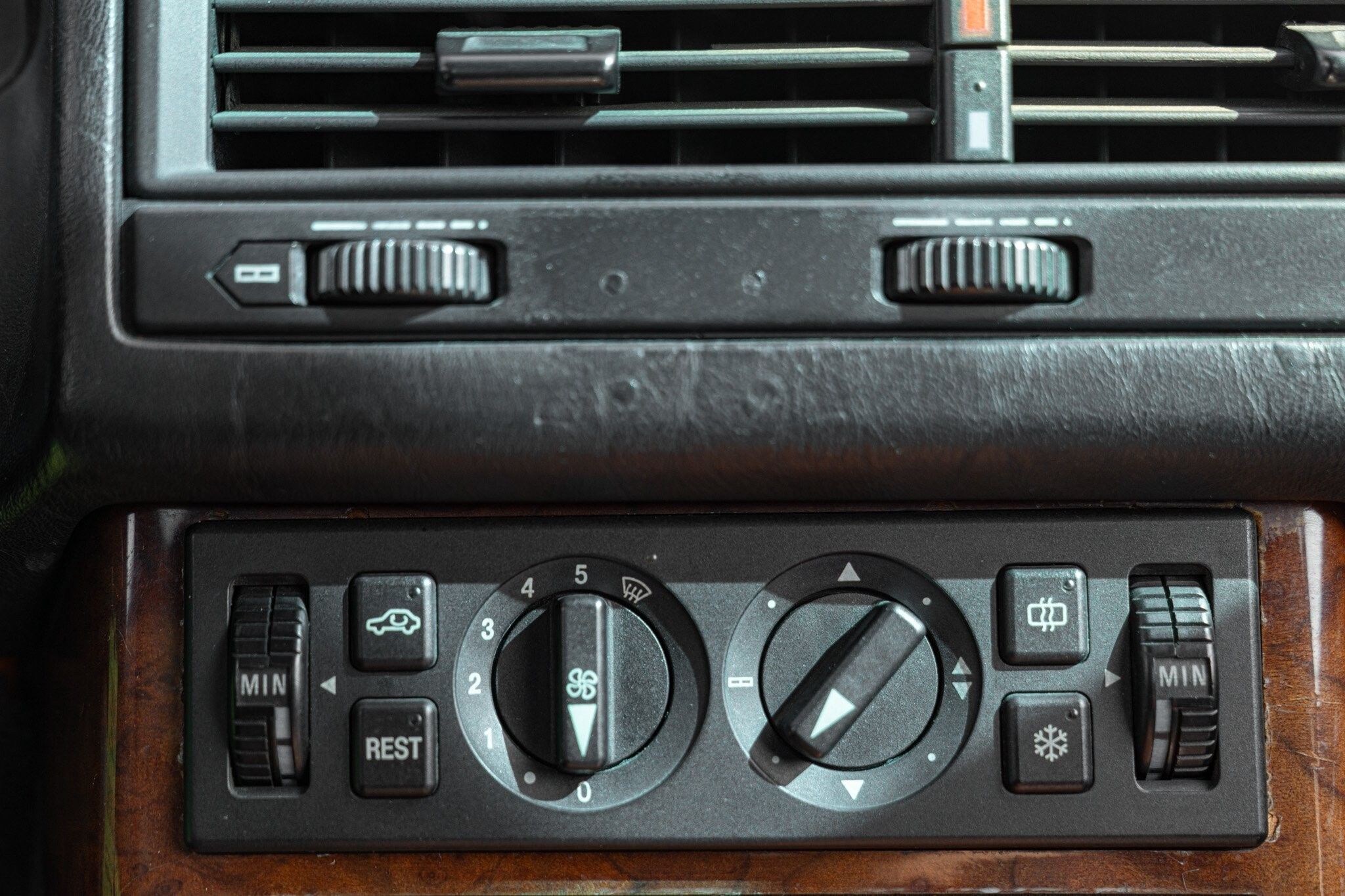 Mercedes-Benz SL for sale | 1990 MERCEDES-BENZ 300 SL - Image 43