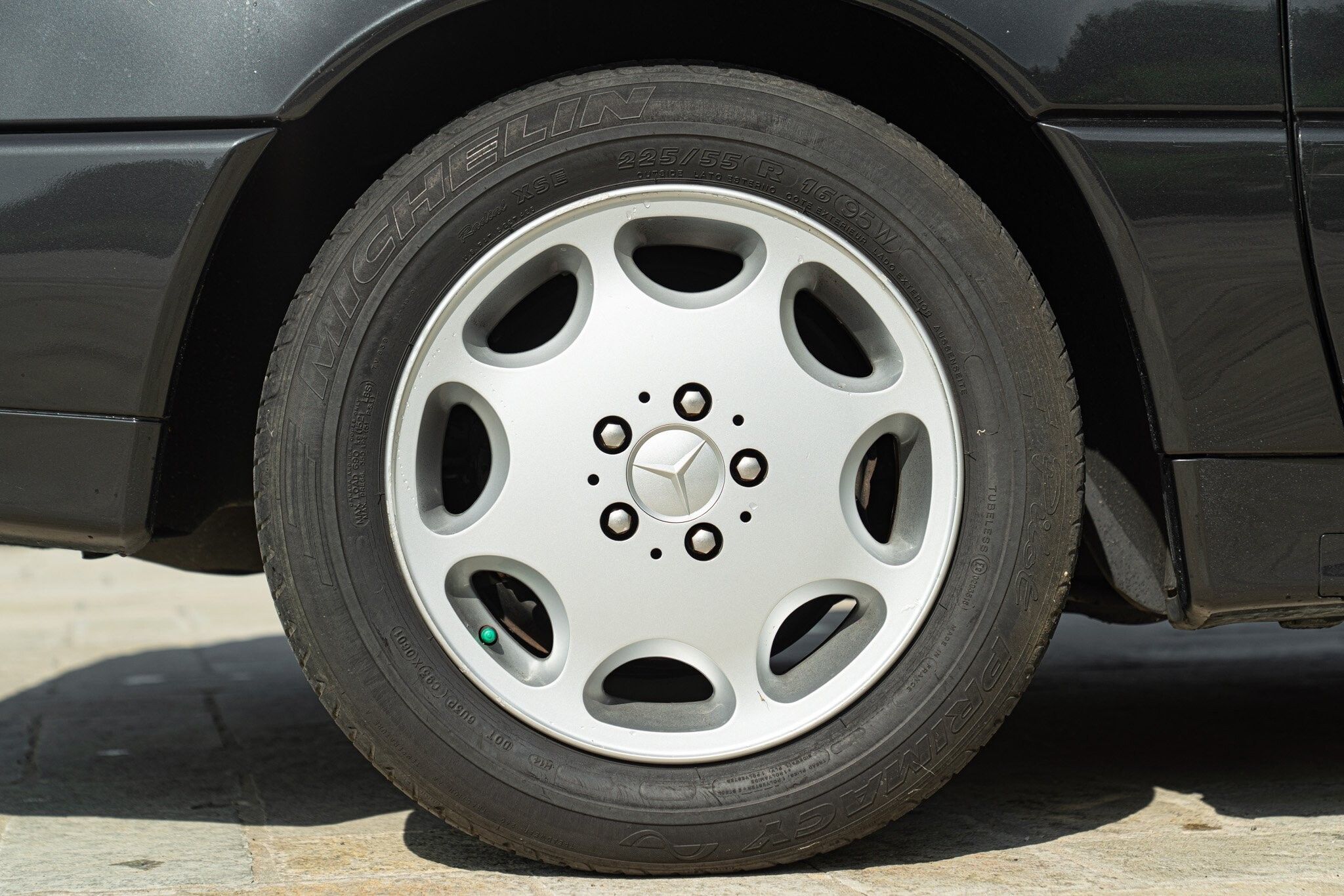 Mercedes-Benz SL for sale | 1990 MERCEDES-BENZ 300 SL - Image 24