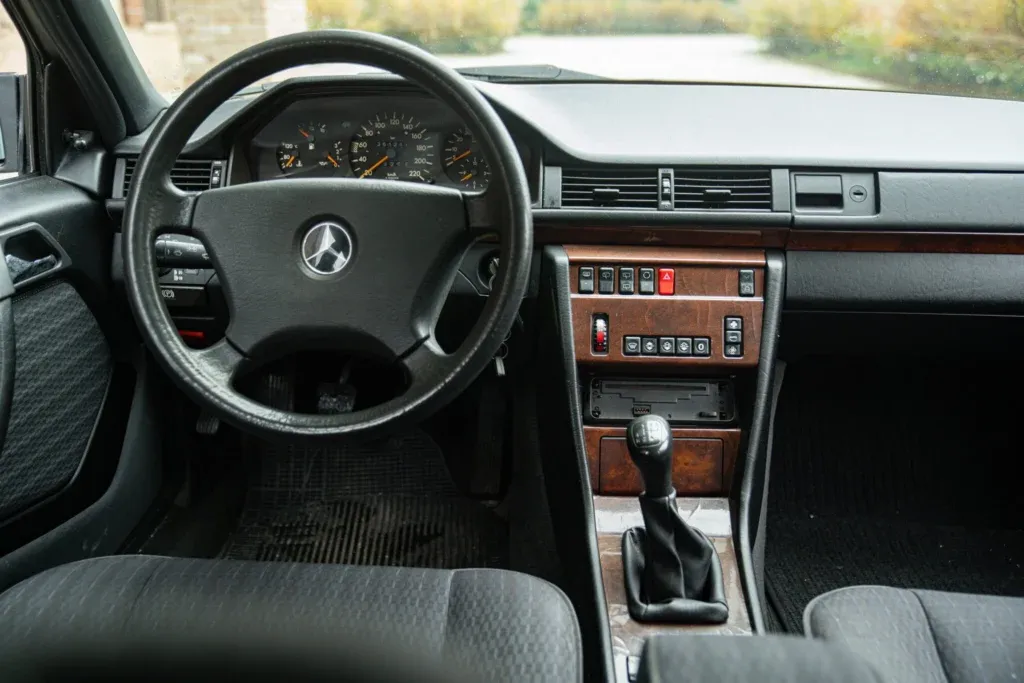 Mercedes-Benz E-Class for sale | 1992 MERCED-BENZ 200 TE SW - Image 42