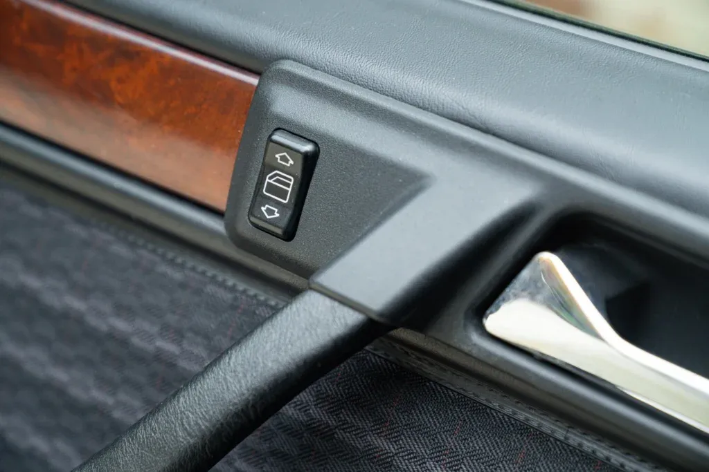 Mercedes-Benz E-Class for sale | 1992 MERCED-BENZ 200 TE SW - Image 45