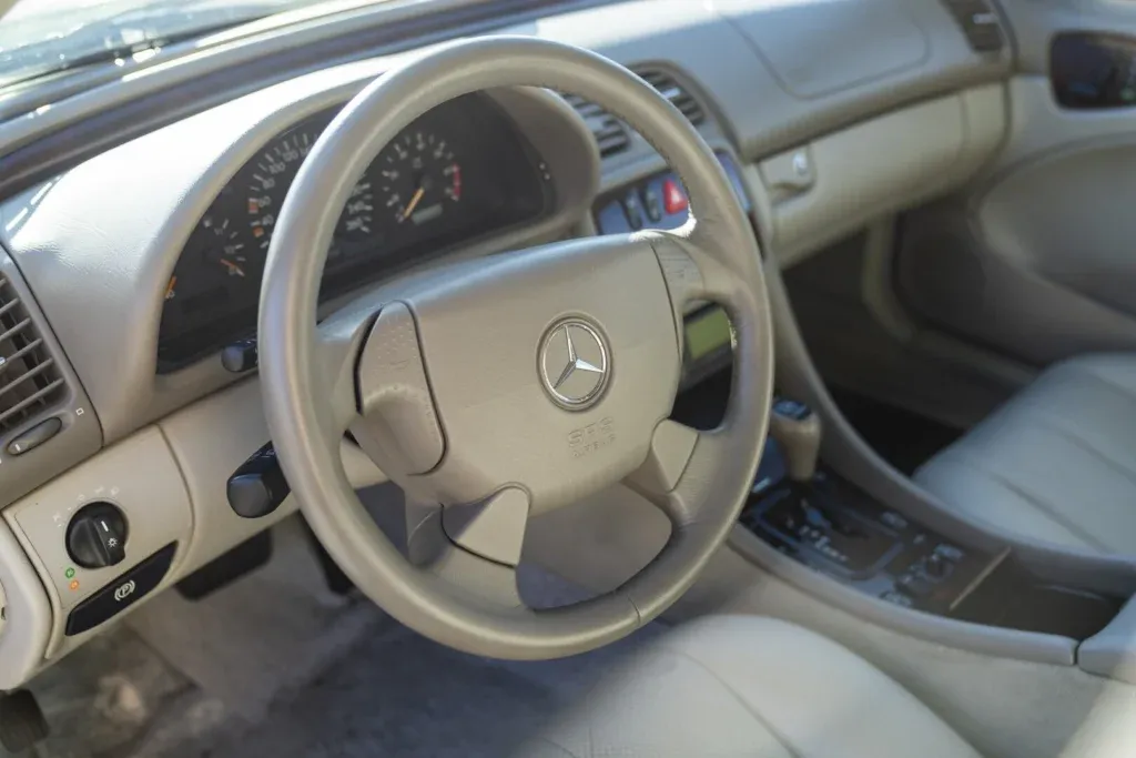 Mercedes-Benz CLK for sale | 2002 MERCEDES BENZ CLK 230 CABRIOLET - Image 37