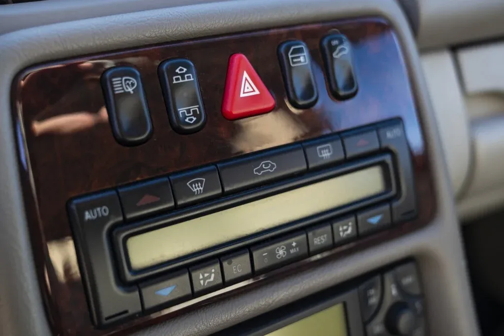 Mercedes-Benz CLK for sale | 2002 MERCEDES BENZ CLK 230 CABRIOLET - Image 35