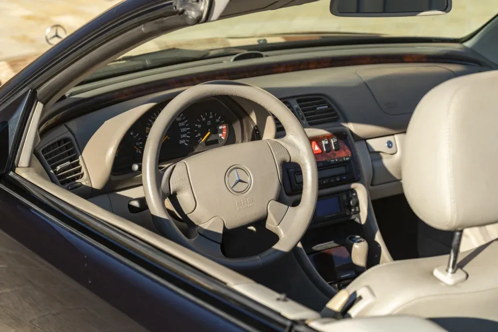 Mercedes-Benz CLK for sale | 2002 Mercedes-Benz CLK 230 Cabriolet - Image 37