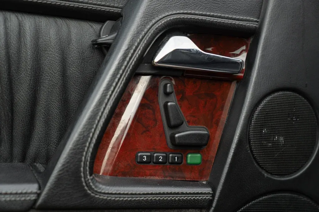 Mercedes-Benz SL for sale | 1994 MERCEDES-BENZ SL 600 V12 - Image 34