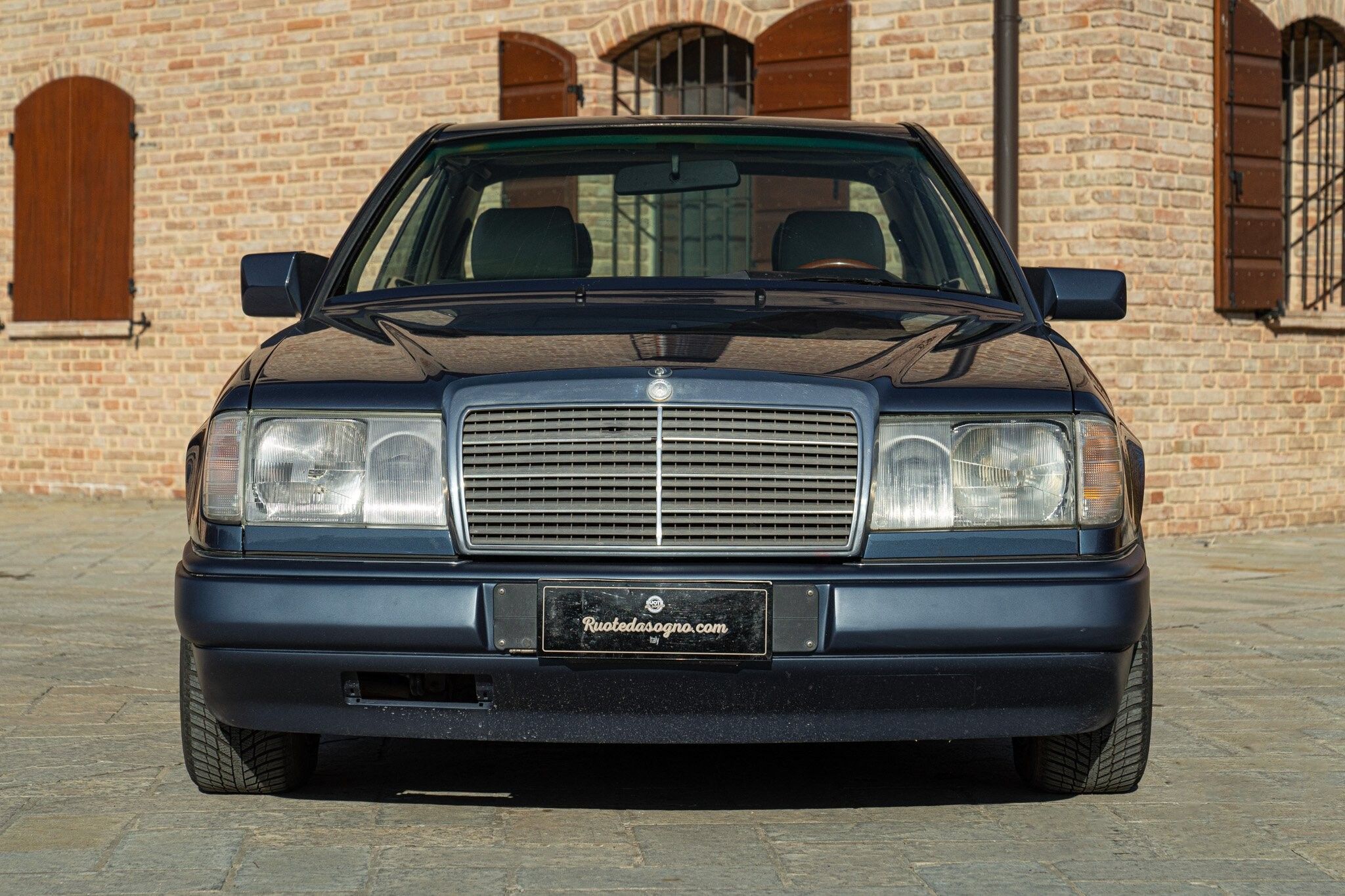 Mercedes-Benz E-Class for sale | 1992 MERCEDES-BENZ CE 200 - Image 3