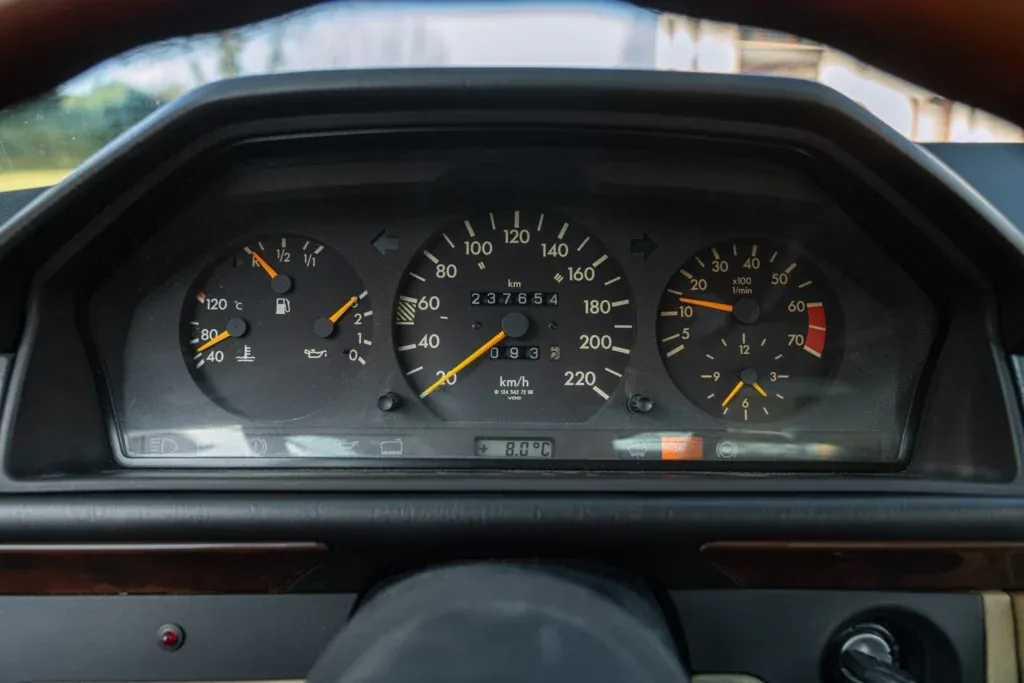 Mercedes-Benz E-Class for sale | 1992 MERCEDES-BENZ CE 200 - Image 38