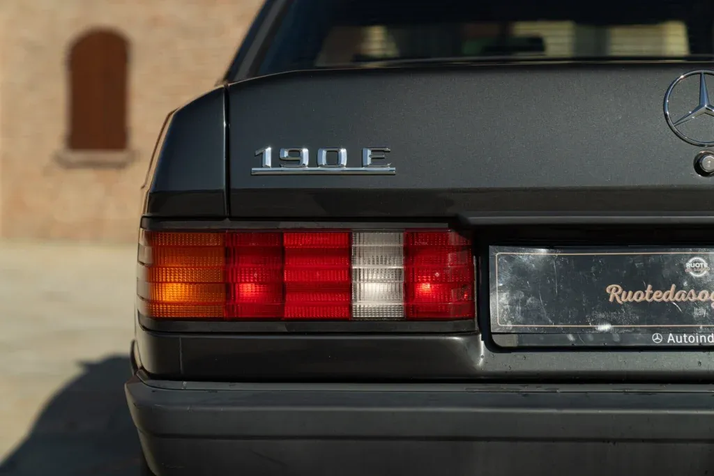 Mercedes-Benz 190 for sale | 1988 MERCEDES-BENZ 190 E - Image 13