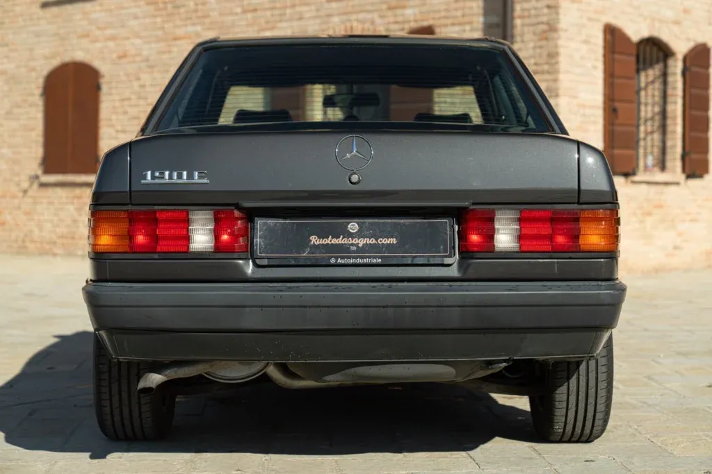 Mercedes-Benz 190 for sale | 1988 MERCEDES-BENZ 190 E - Image 8