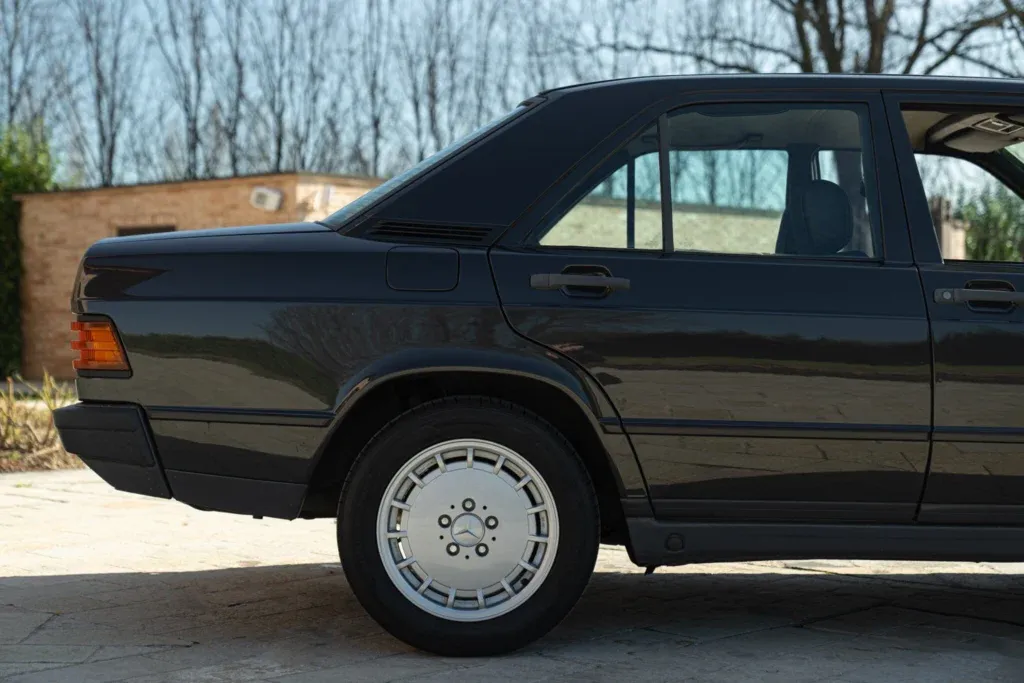 Mercedes-Benz 190 for sale | 1988 MERCEDES-BENZ 190 E - Image 19