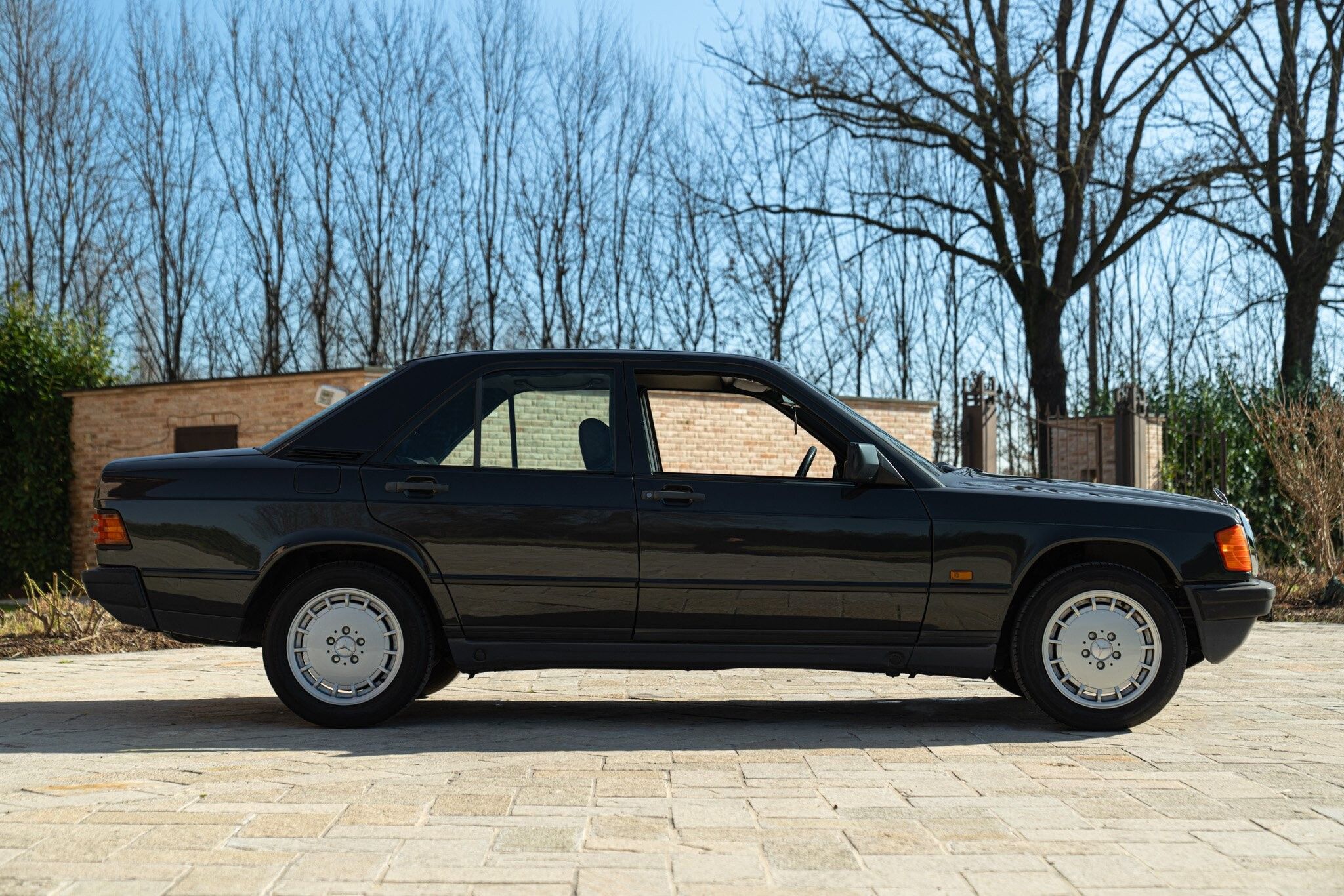 Mercedes-Benz 190 for sale | 1988 MERCEDES-BENZ 190 E - Image 4