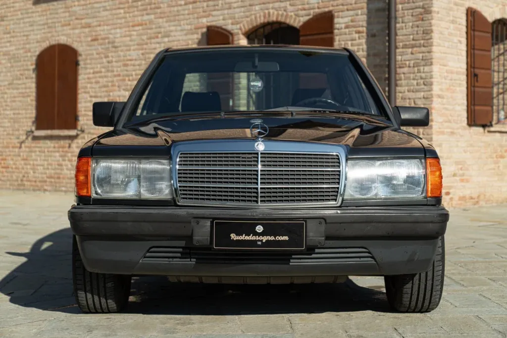Mercedes-Benz 190 for sale | 1988 MERCEDES-BENZ 190 E - Image 3