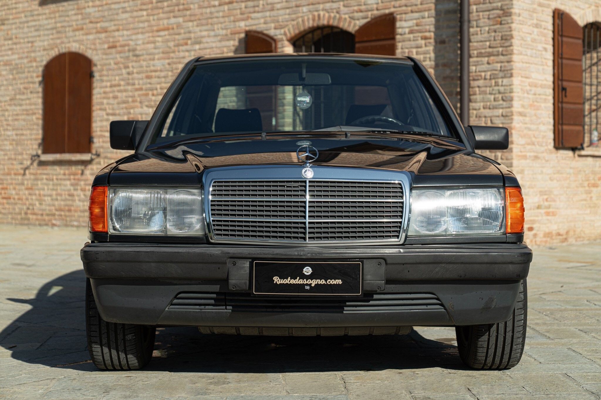 Mercedes-Benz 190 for sale | 1988 MERCEDES-BENZ 190 E - Image 3