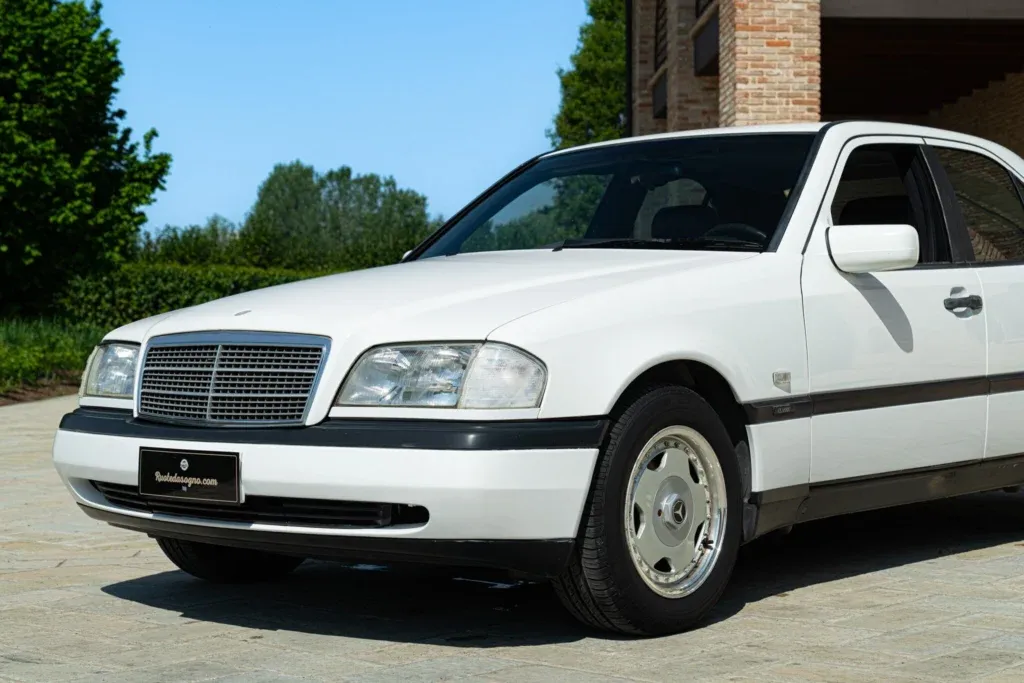 Mercedes-Benz C-Class for sale | 1996 MERCEDES-BENZ C 200 KOMPRESSOR - Image 9