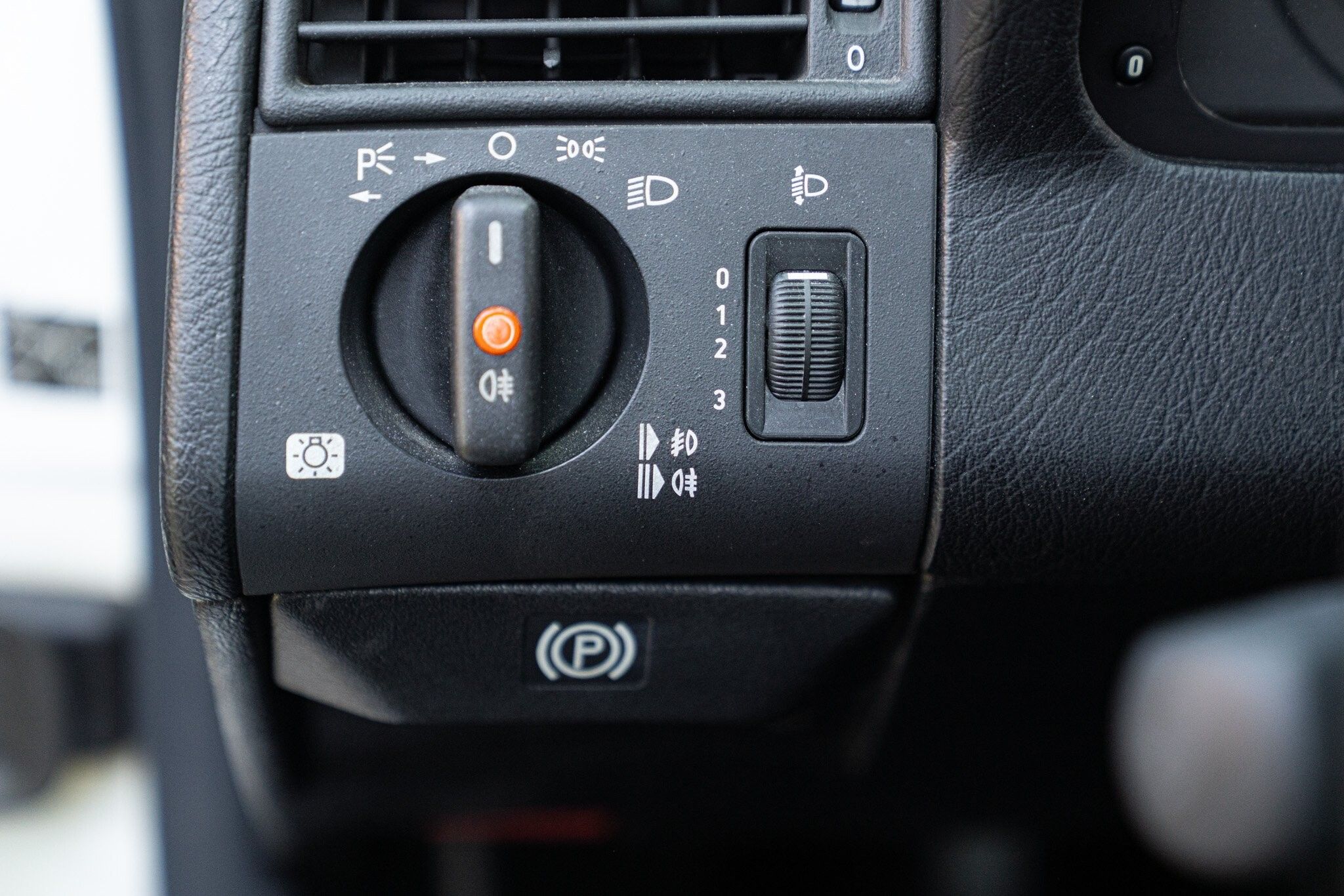 Mercedes-Benz C-Class for sale | 1996 MERCEDES-BENZ C 200 KOMPRESSOR - Image 33