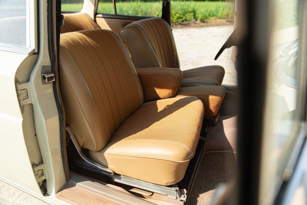 Mercedes-Benz Fintail (Heckflosse) for sale | 1966 MERCEDES-BENZ 200 CODINE - Image 39