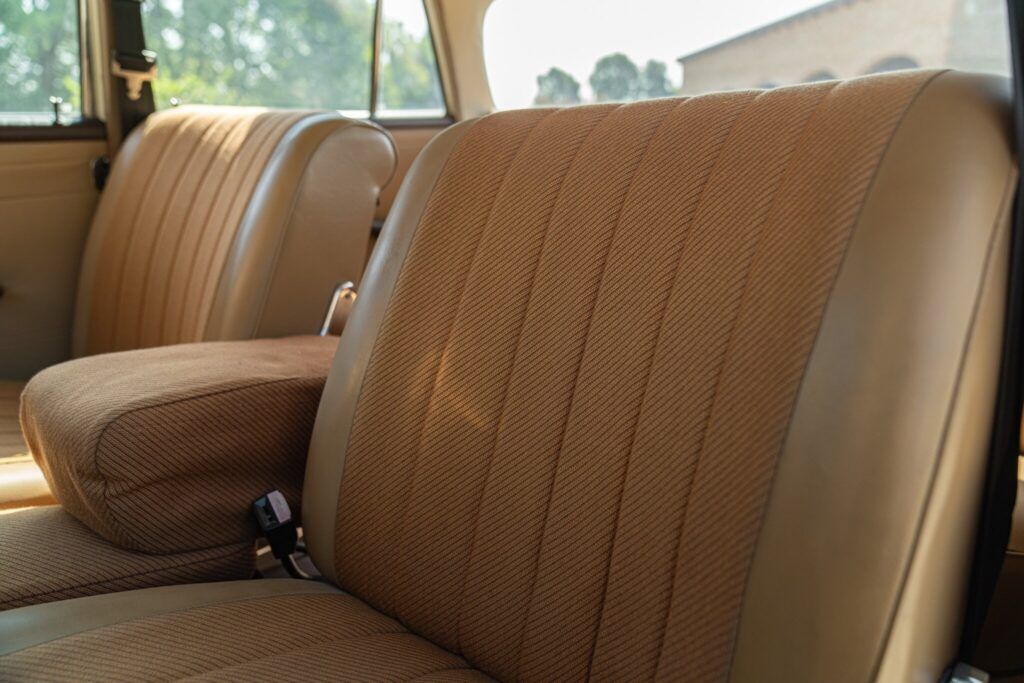 Mercedes-Benz Fintail (Heckflosse) for sale | 1966 MERCEDES-BENZ 200 CODINE - Image 33