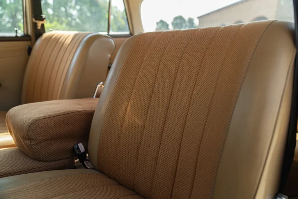 Mercedes-Benz Fintail (Heckflosse) for sale | 1966 MERCED-BENZ 200 CODINE - Image 34