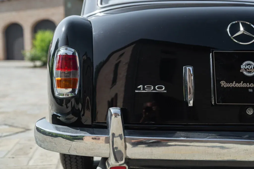 Mercedes-Benz Ponton for sale | 1955 MERCEDES-BENZ 190 - Image 11