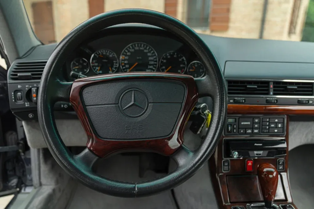Mercedes-Benz SL for sale | 1995 Mercedes-Benz SL 320 - Image 53