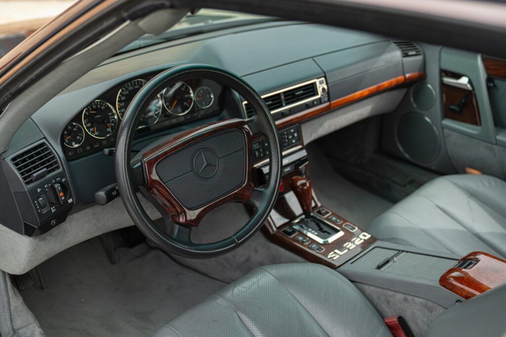 Mercedes-Benz SL for sale | 1995 Mercedes-Benz SL 320 - Image 25