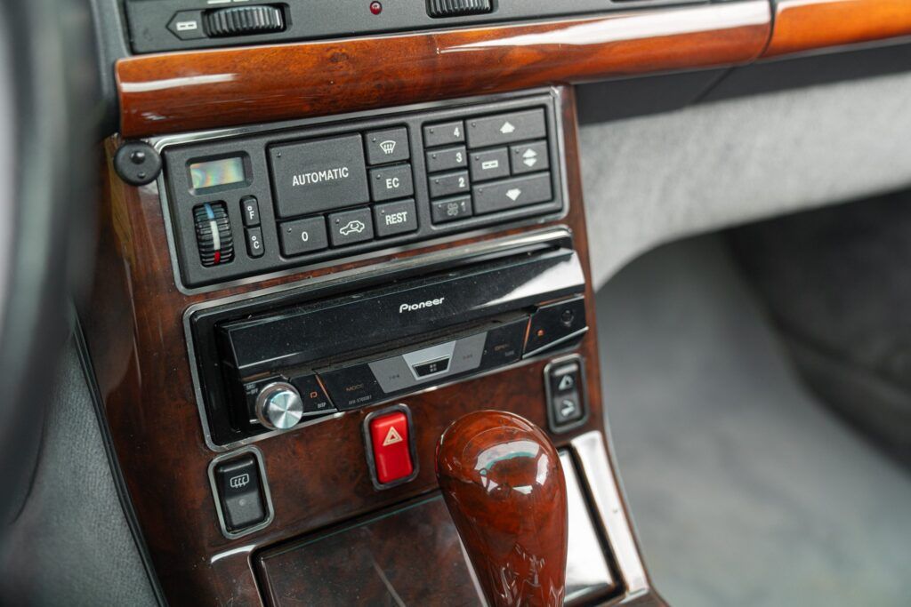 Mercedes-Benz SL for sale | 1995 Mercedes-Benz SL 320 - Image 49