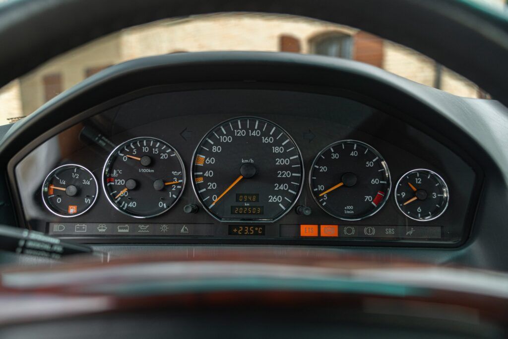 Mercedes-Benz SL for sale | 1995 Mercedes-Benz SL 320 - Image 57