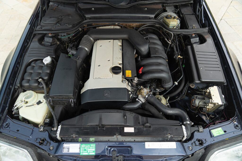 Mercedes-Benz SL for sale | 1995 Mercedes-Benz SL 320 - Image 63