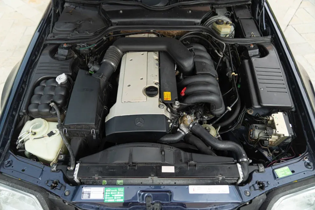 Mercedes-Benz SL for sale | 1995 Mercedes-Benz SL 320 - Image 63