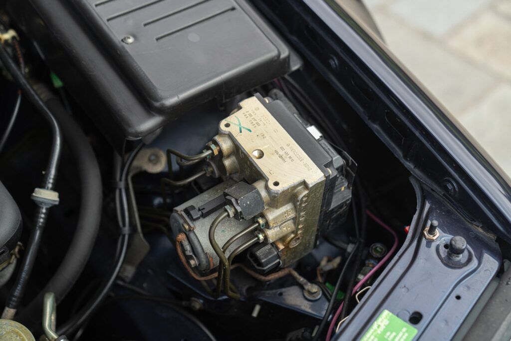 Mercedes-Benz SL for sale | 1995 Mercedes-Benz SL 320 - Image 64